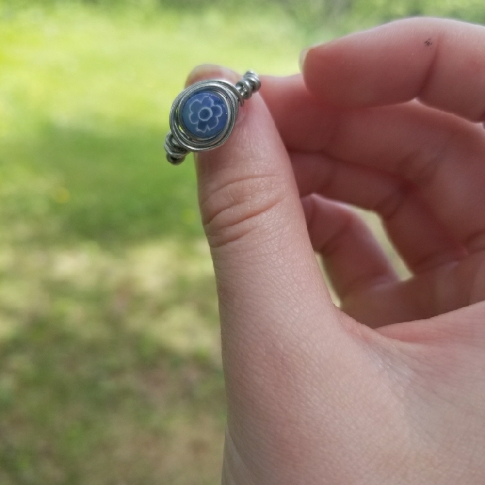 Jewelry - Picture 3 of 6